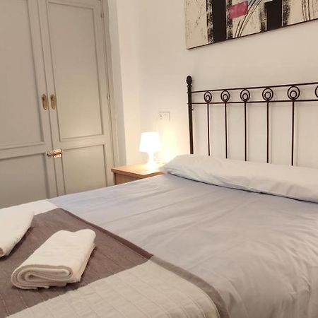 Apartamento En Centro Historico Гранада Екстериор снимка